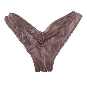 (NWOT) SKIMS Fits Everybody Picot Trim Tanga Cheeky